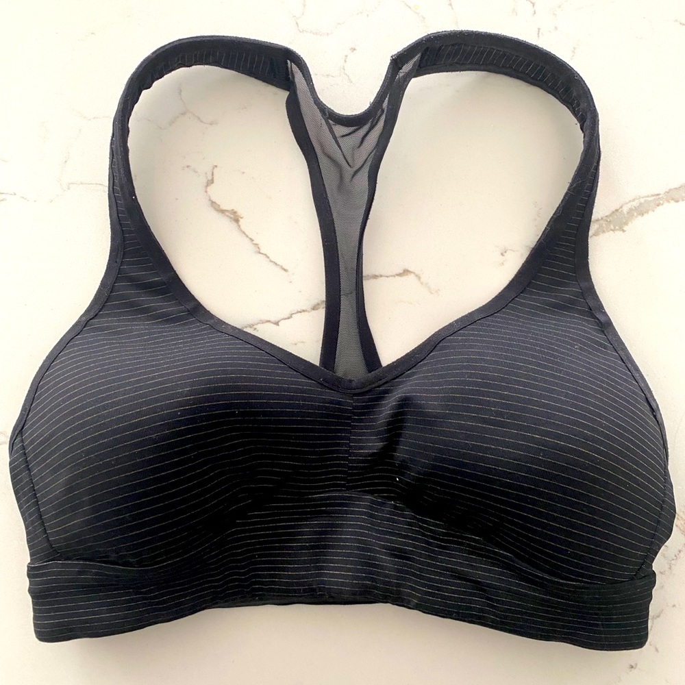 Lululemon bra meant for C/D cups